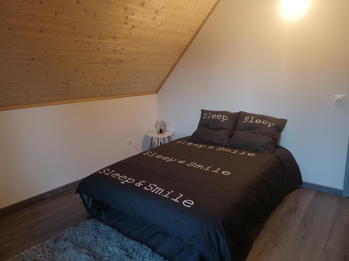 Tres Belle Maison Cosy Orcines Buitenkant foto